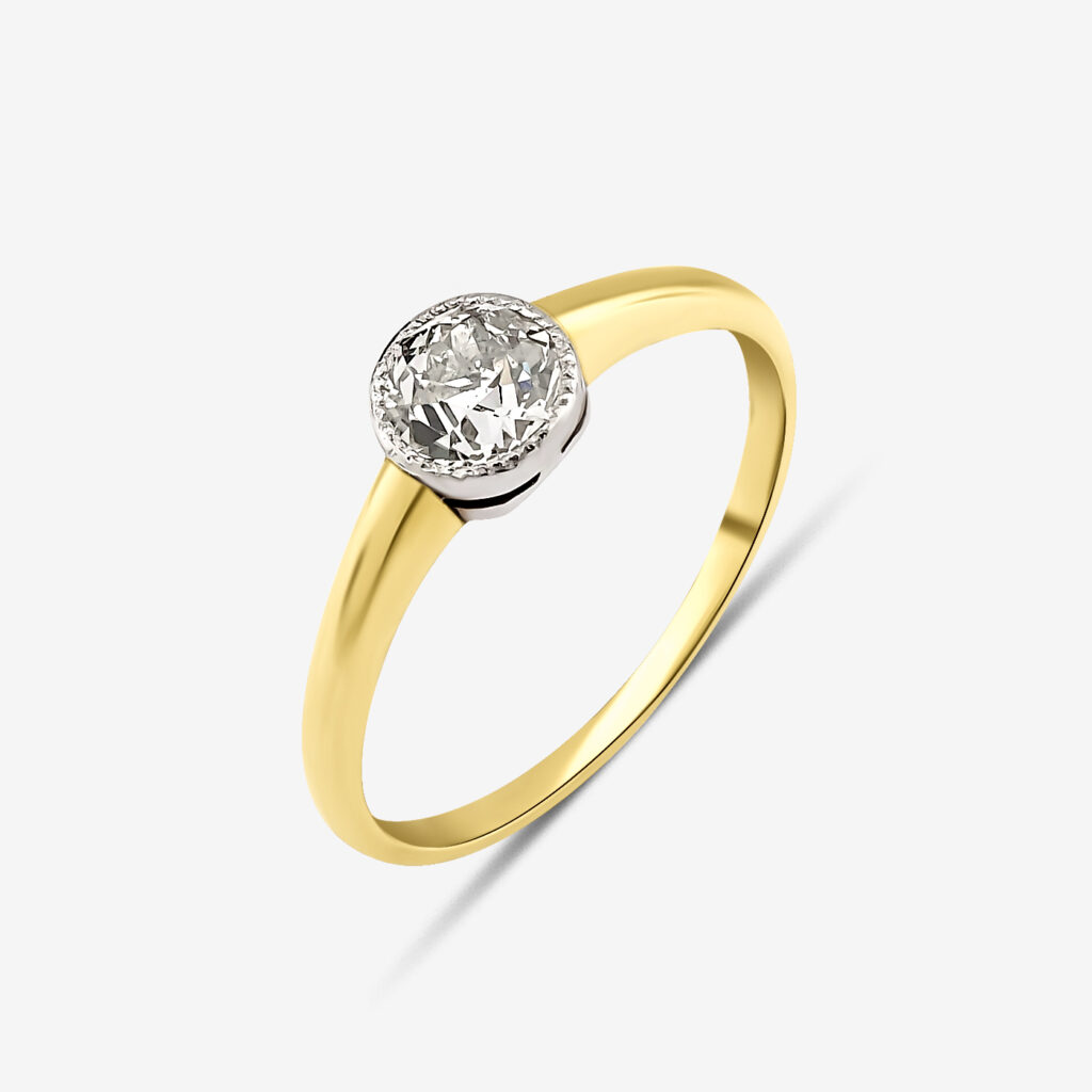 Dolunay Ring — single brilliant diamond bezel-set in yellow gold, side view